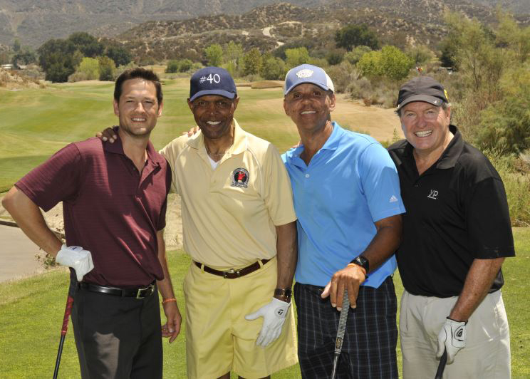 Gale Sayers with Golfers